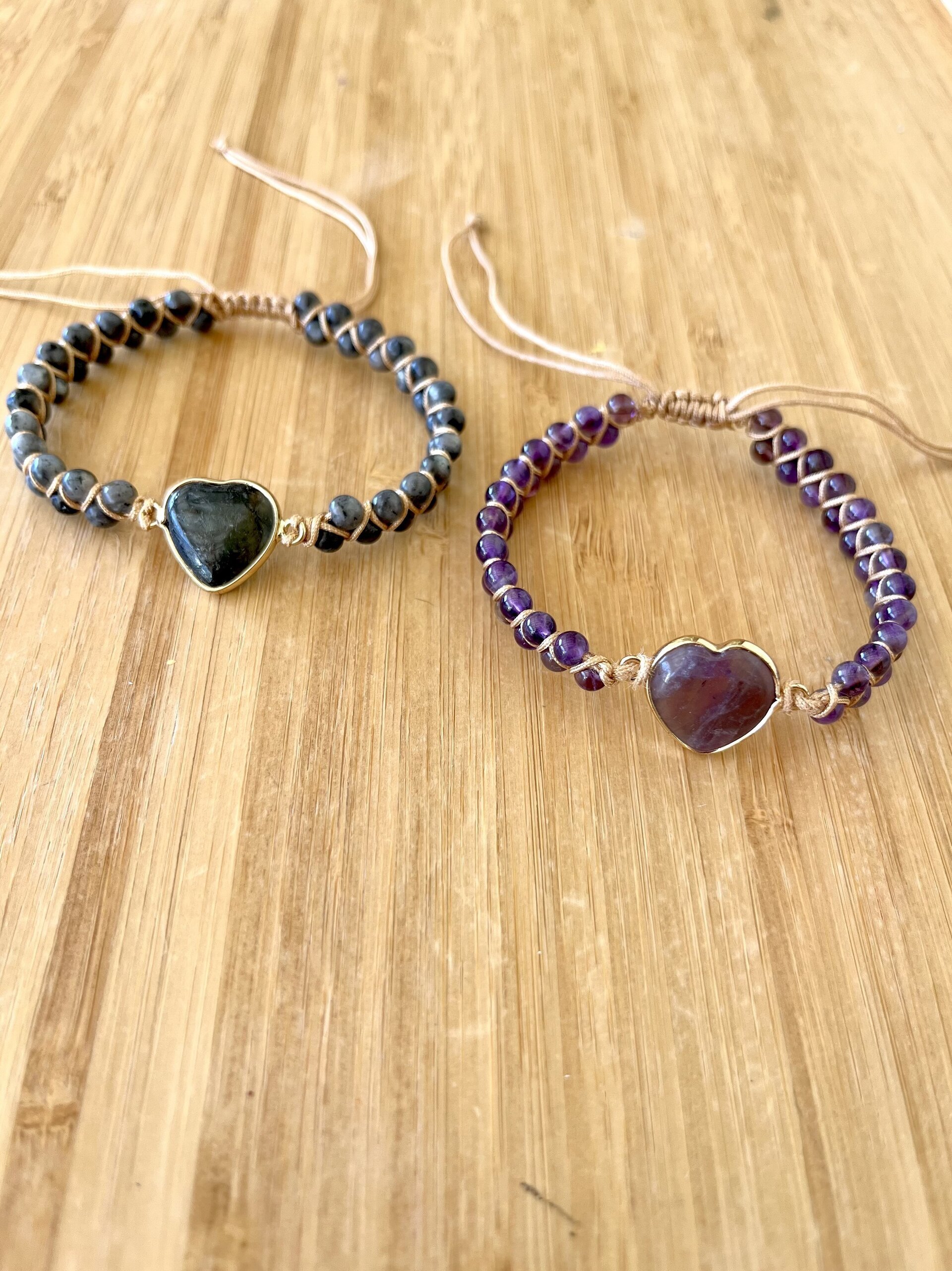 Pulsera de Piedras Naturales con Corazón - 2